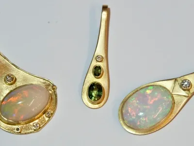 Gold Opal