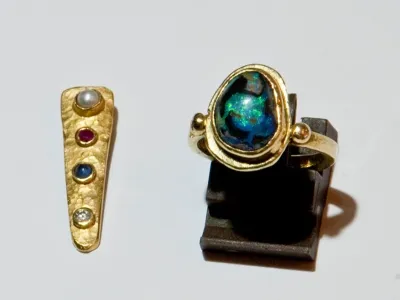Rich 22ct gold